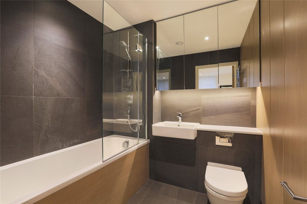 Property photo 2 of 11 Picture No. 04