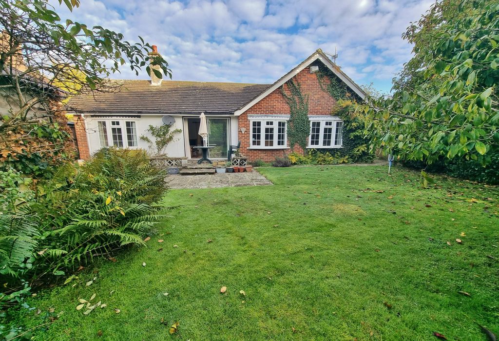 Property photo 2 of 19