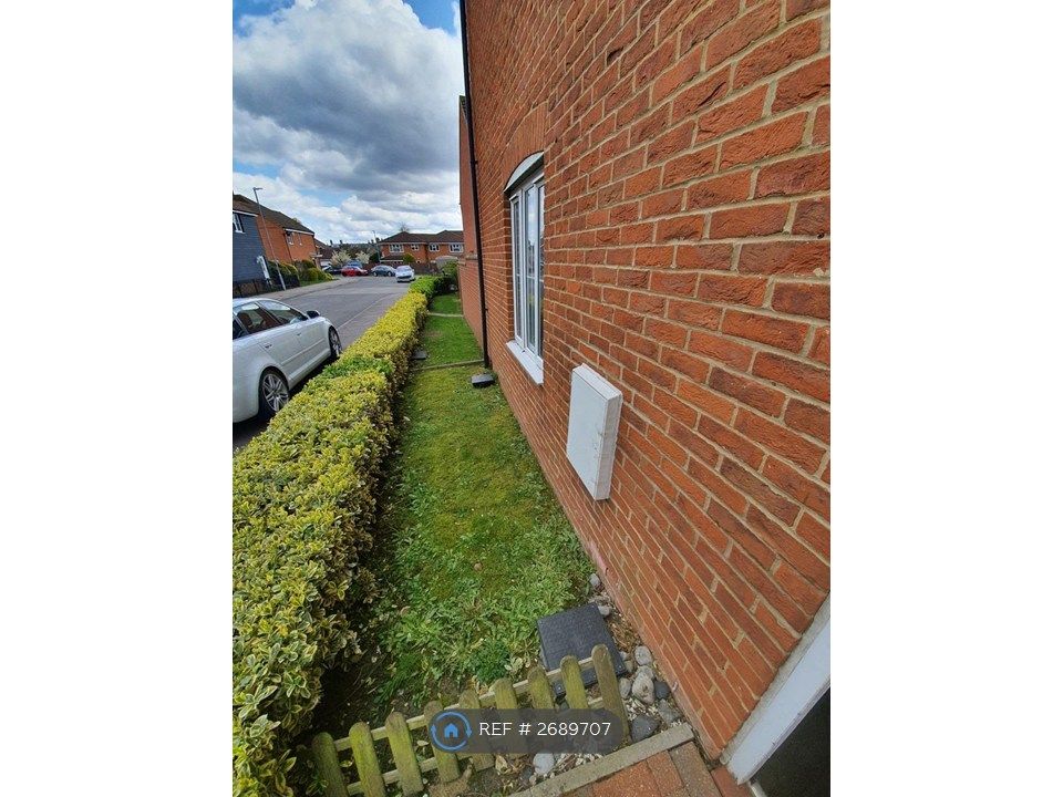 Property photo 2 of 19