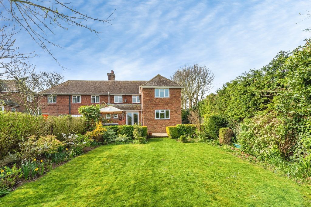 Property photo 3 of 25