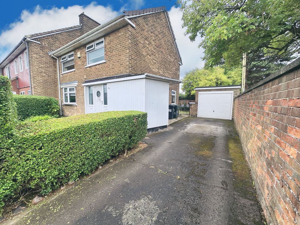 Property photo 1 of 17 F45A92Fd-7F53-4661-87C7-4Fca4D28Bfd1