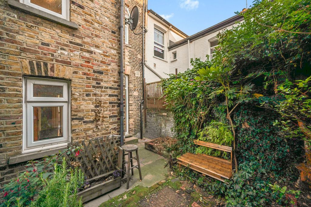 Property photo 2 of 15 Picture No. 08