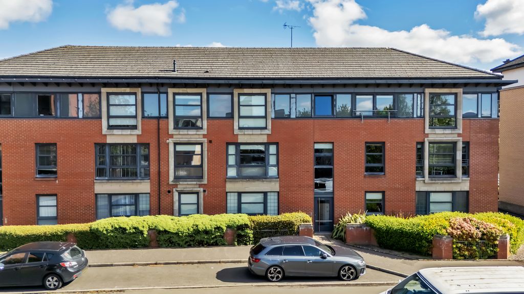 Property photo 1 of 21 1-Print-134 Medwyn Street Flat 0.2_30