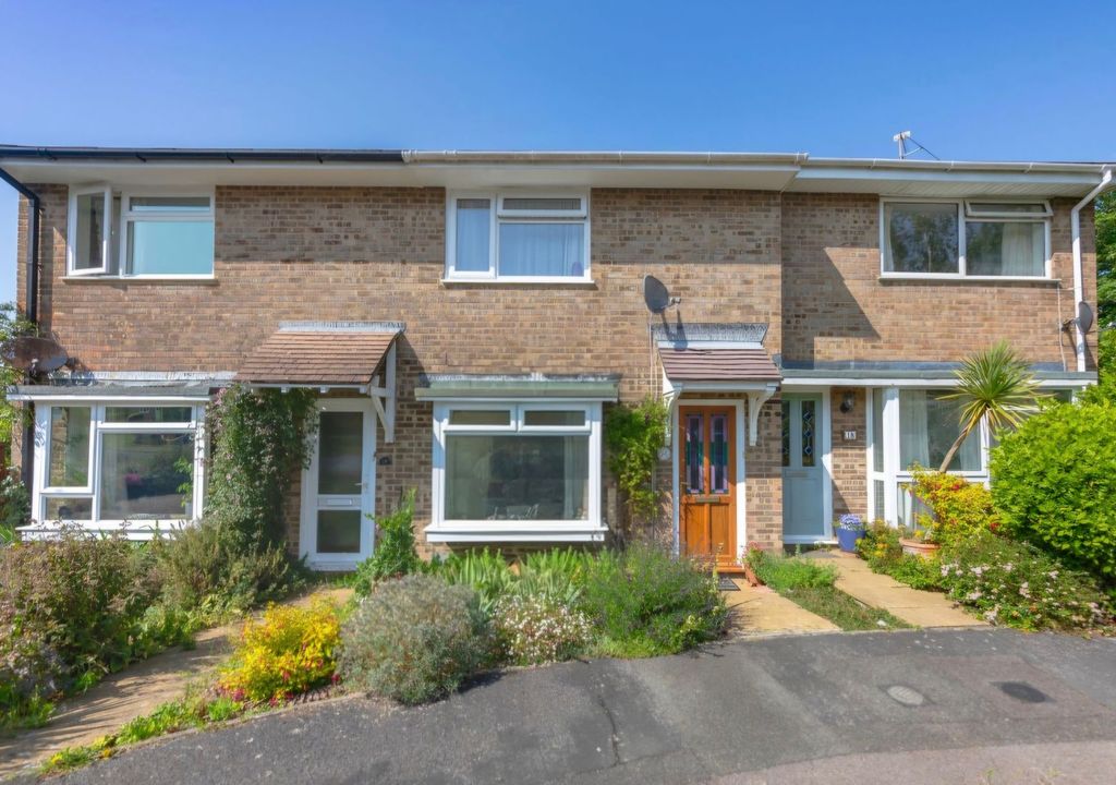 Property photo 1 of 17