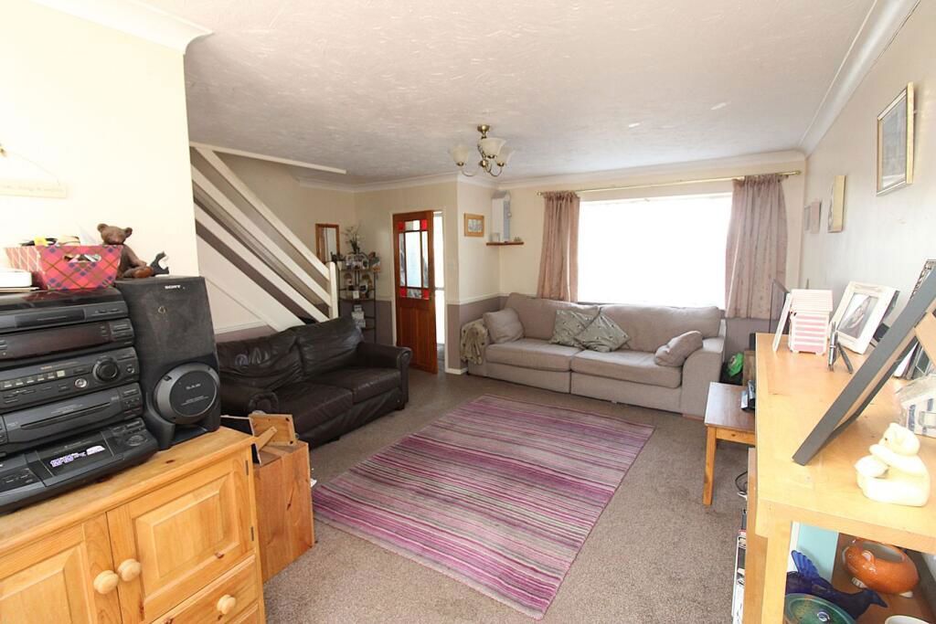 Property photo 3 of 17