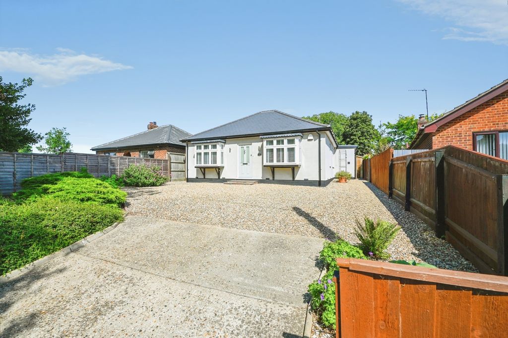 Property photo 1 of 15 Pbox-Img.Jpg