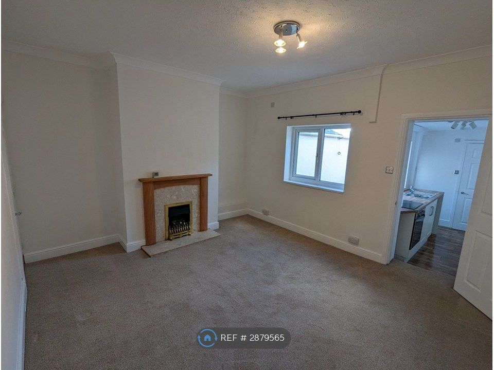 Property photo 3 of 12 Rear Dining Room