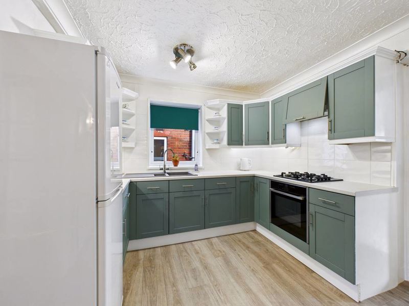 Property photo 2 of 24 Photo 7