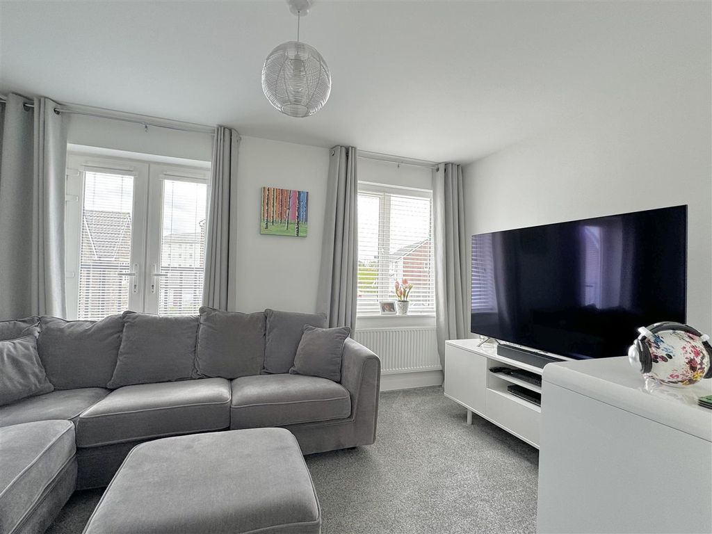 Property photo 3 of 16 Tempimage1E6Goh.Jpg