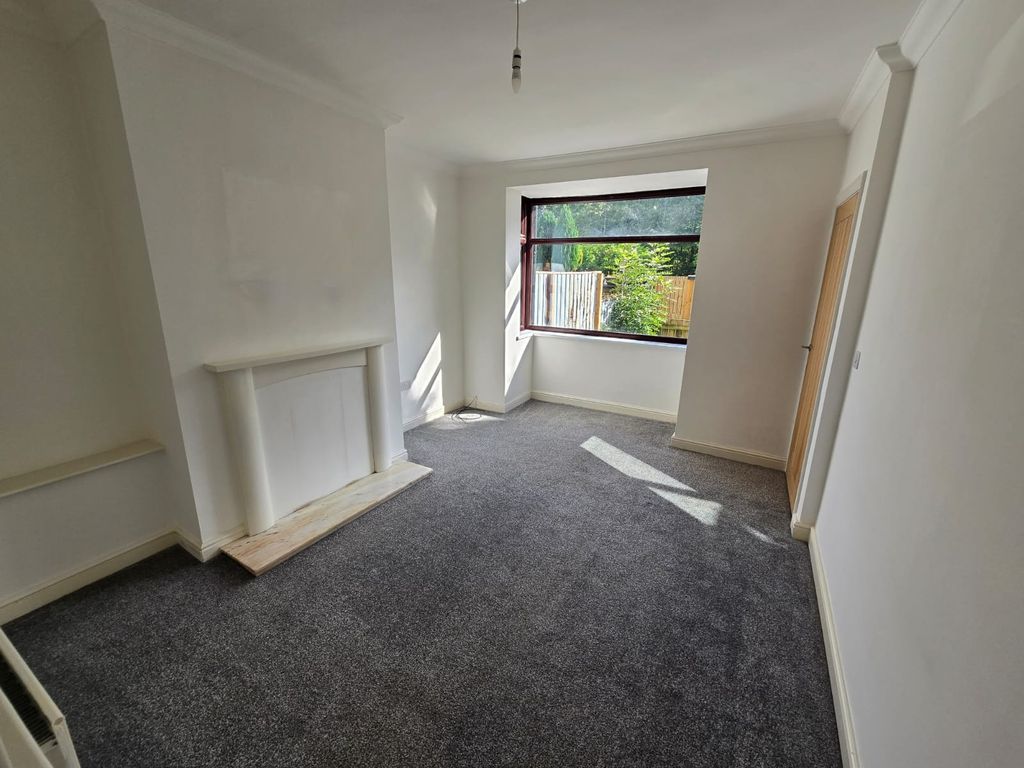 Property photo 2 of 11 Gallery