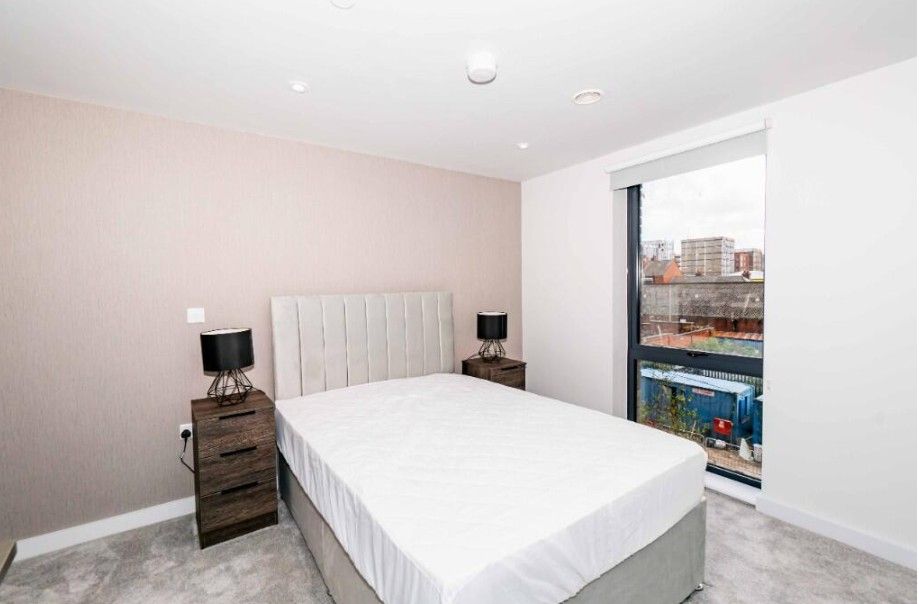 Property photo 3 of 6