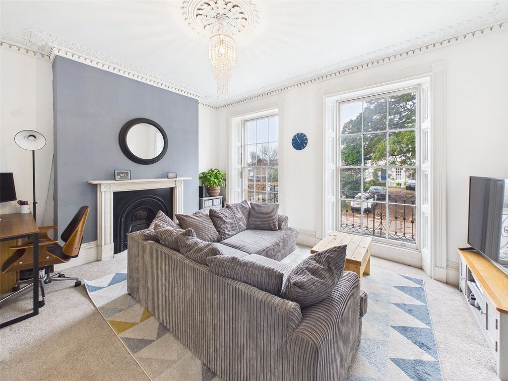 Property photo 2 of 9 Picture No. 02