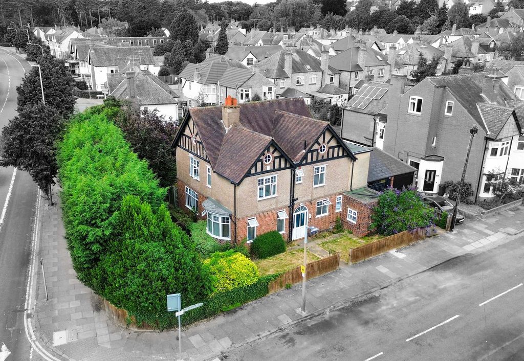 Property photo 1 of 38