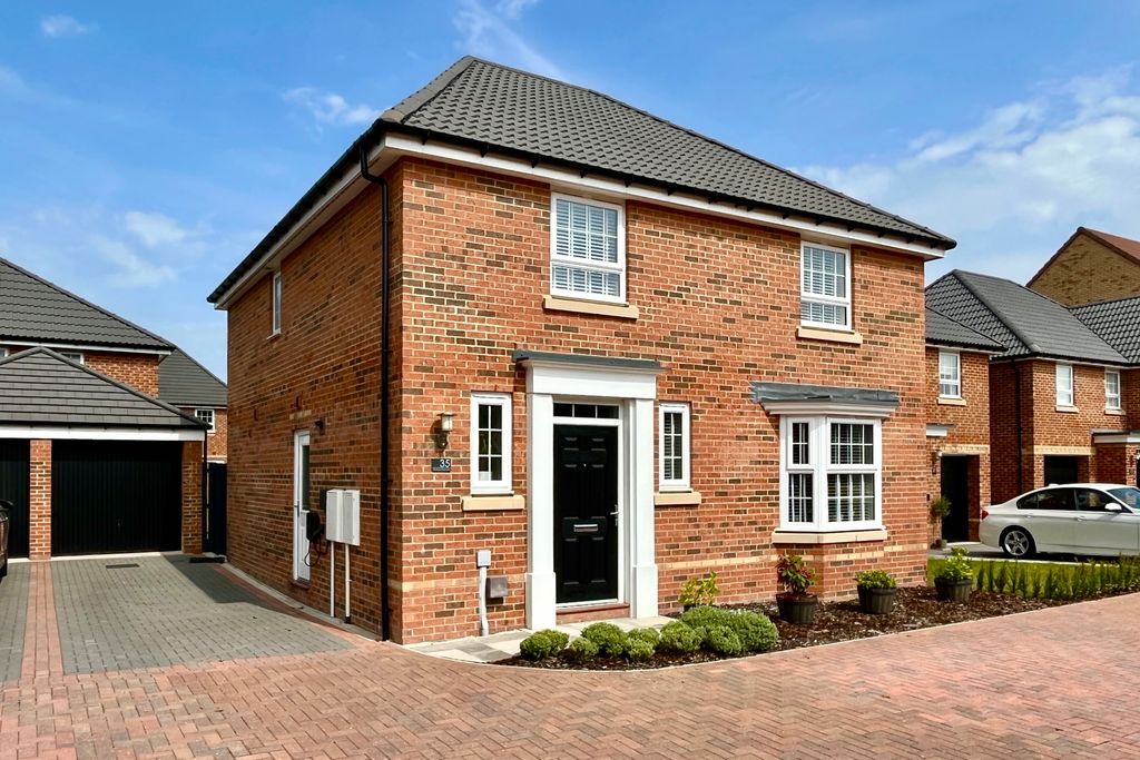 Property photo 1 of 28 1