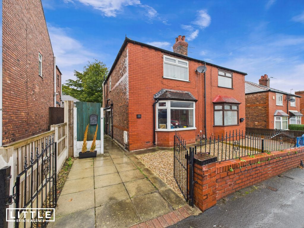 Property photo 1 of 16 Photo 14