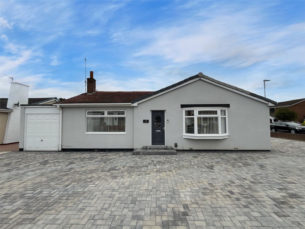 Property photo 1 of 21 External