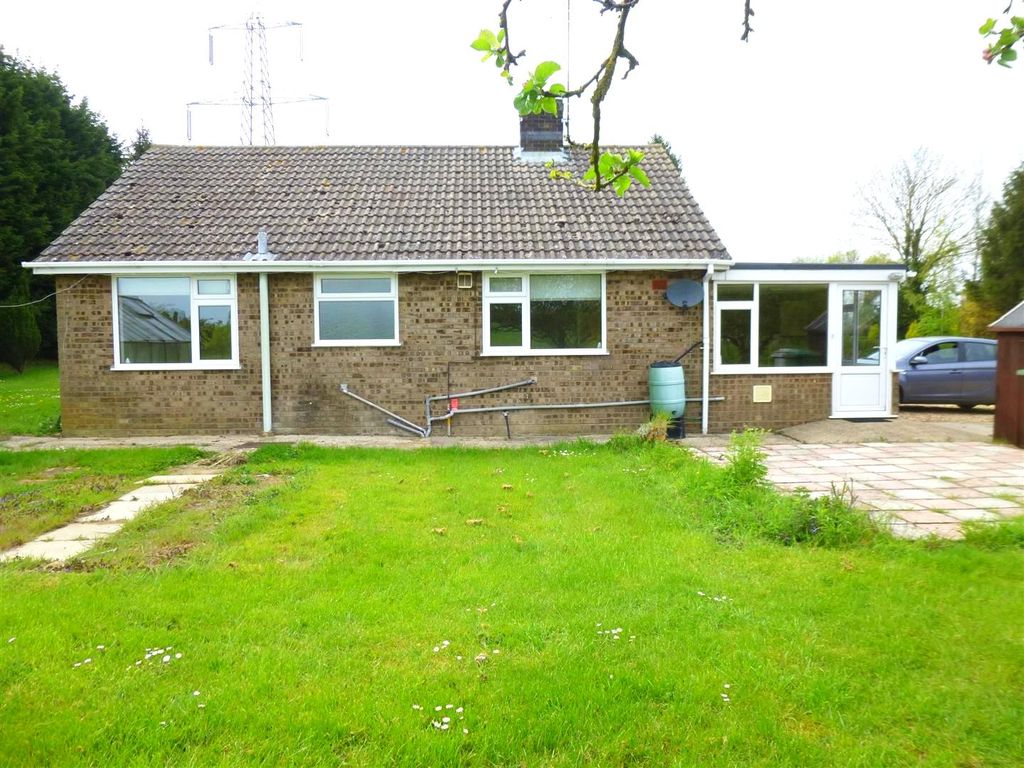 Property photo 2 of 10 Rear