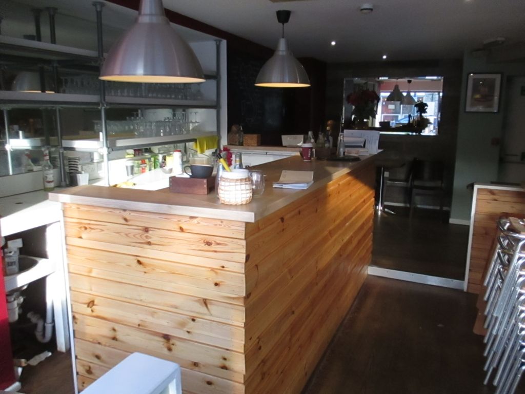 Property photo 3 of 10