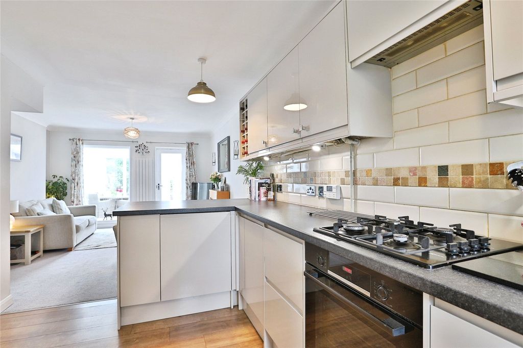 Property photo 2 of 13 Picture No. 06