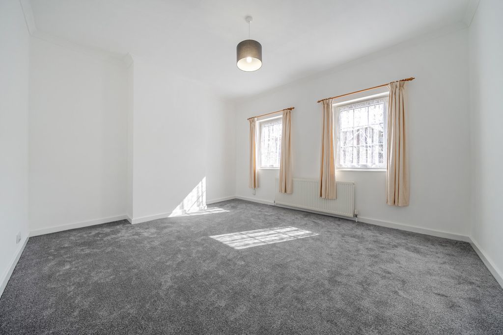 Property photo 3 of 23 1521347-4-6Aa8037...