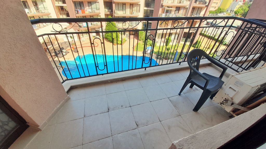 Property photo 2 of 7