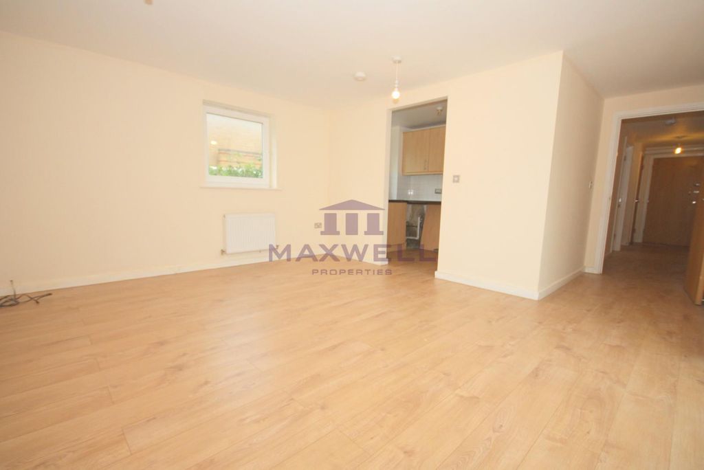 Property photo 2 of 11 To Let, Rent - One Bedroom In Thamesmead, Se28 _ Maxwellproperties.Co.uk