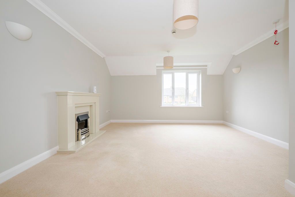 Property photo 2 of 11 Photo 3