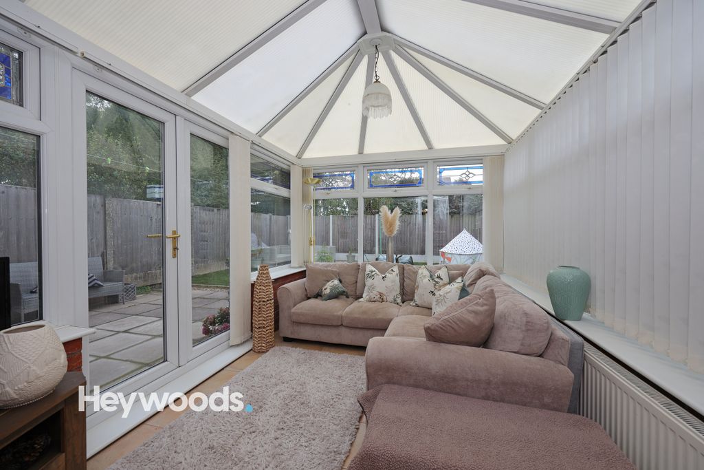 Property photo 2 of 25 0F1A0910