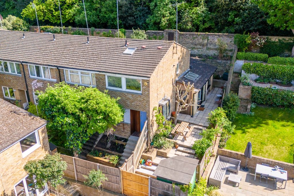 Property photo 1 of 29 4137312