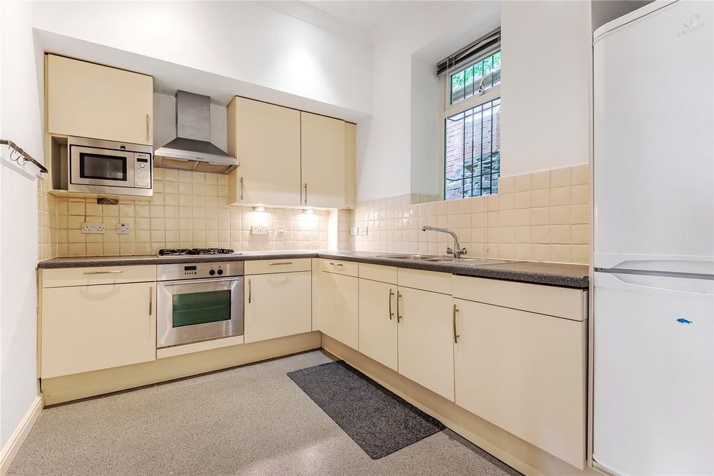 Property photo 3 of 12 Picture No. 15