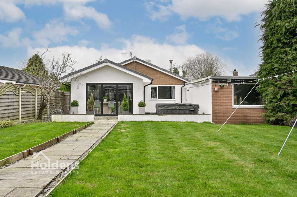 Property photo 1 of 27