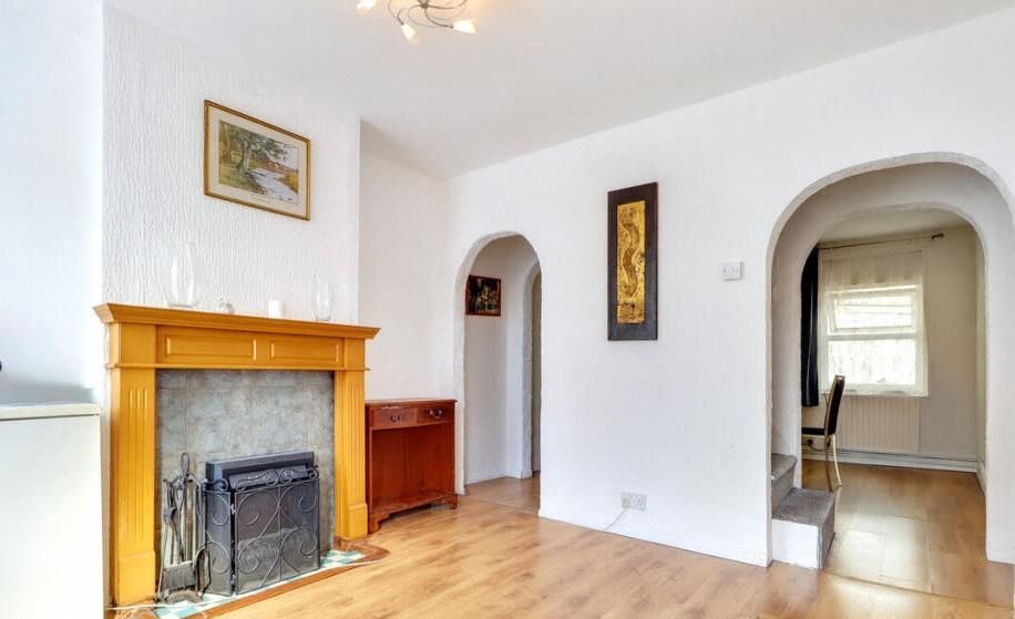 Property photo 2 of 10 Lounge.Jpeg