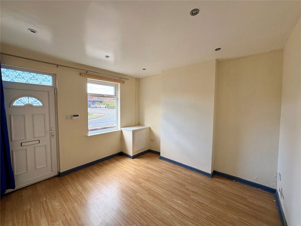 Property photo 2 of 13 Picture No. 07