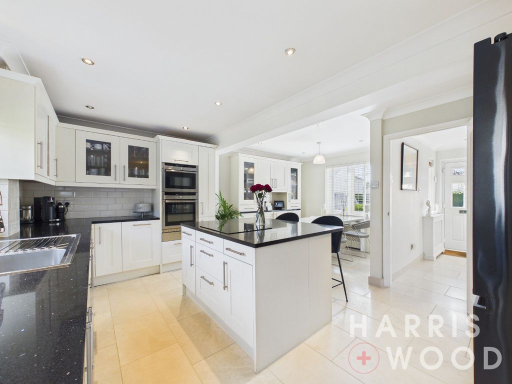 Property photo 3 of 24 4908084