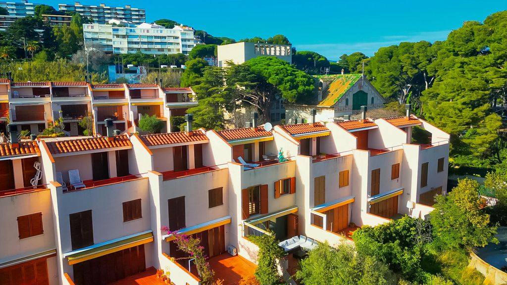 Property photo 3 of 29