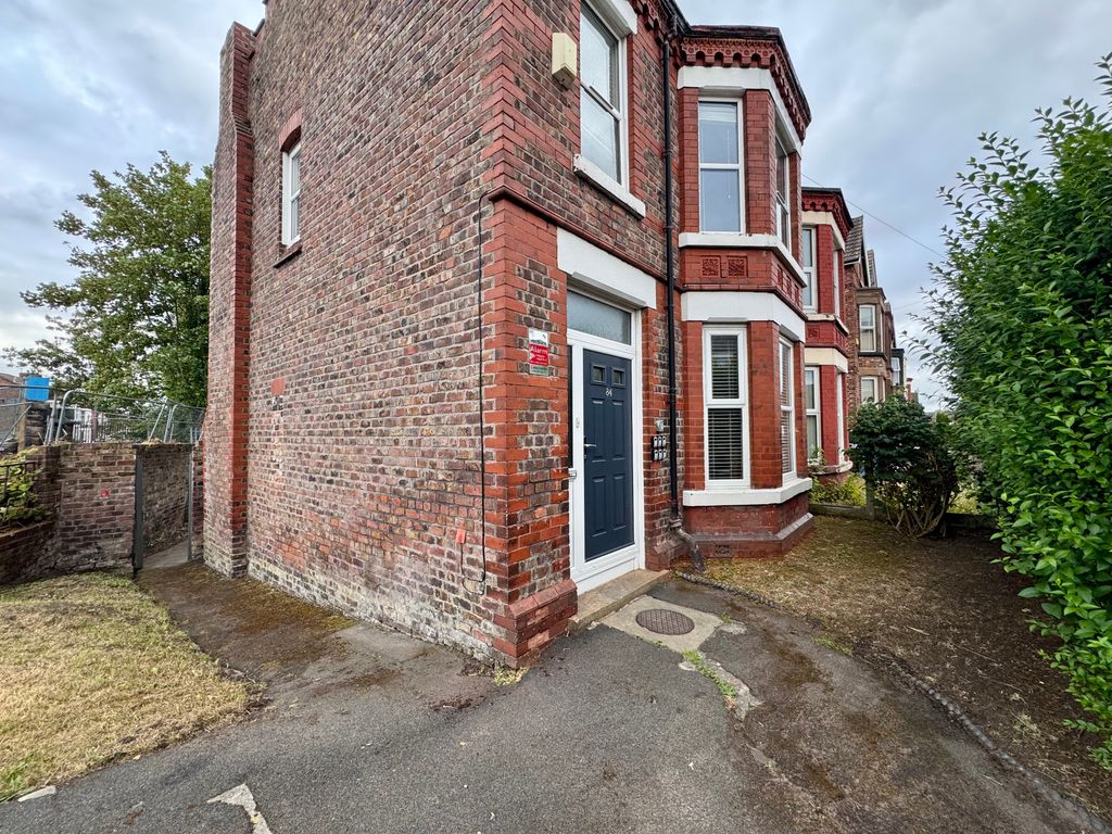 Property photo 2 of 22