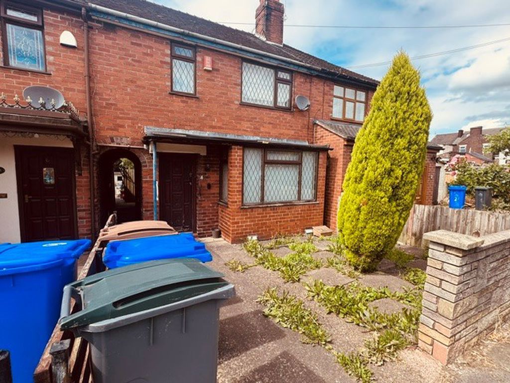 Property photo 1 of 18 External