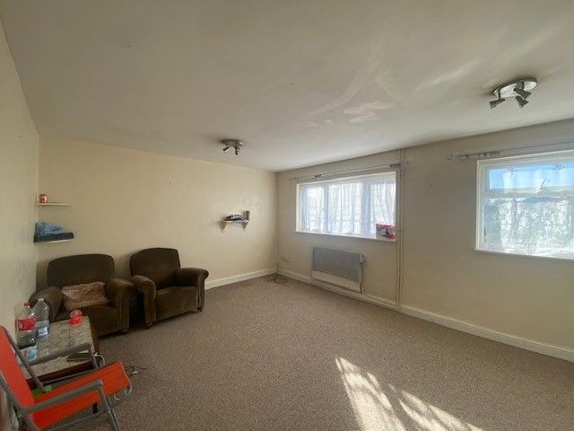 Property photo 2 of 6 Living Room