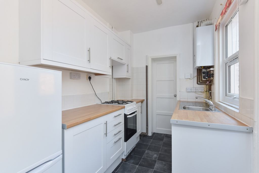 Property photo 3 of 17 49836913