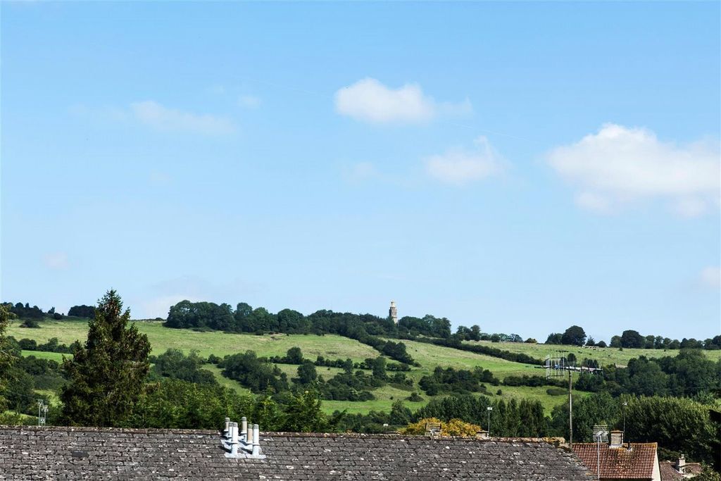 Property photo 2 of 9 Property Photo