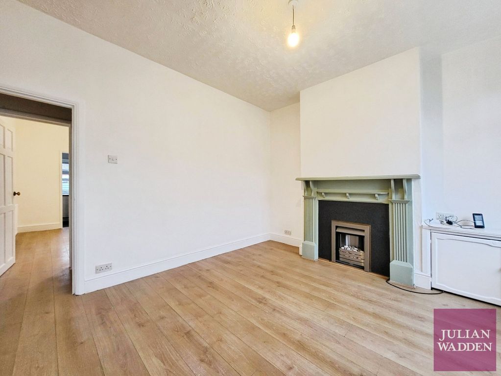 Property photo 2 of 14 Picture 2