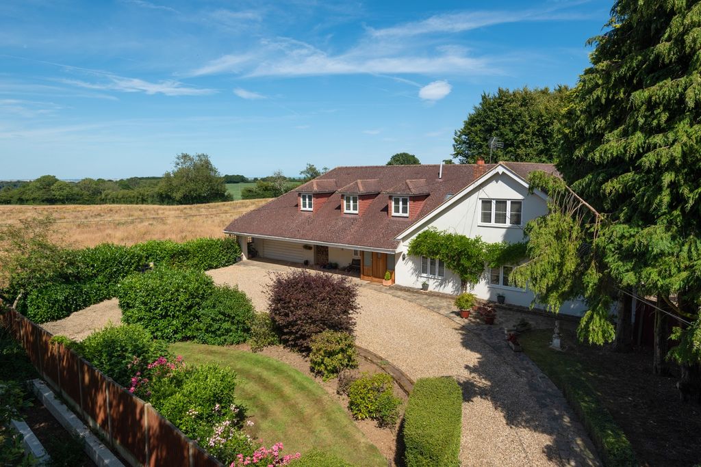 Property photo 1 of 28 4318902