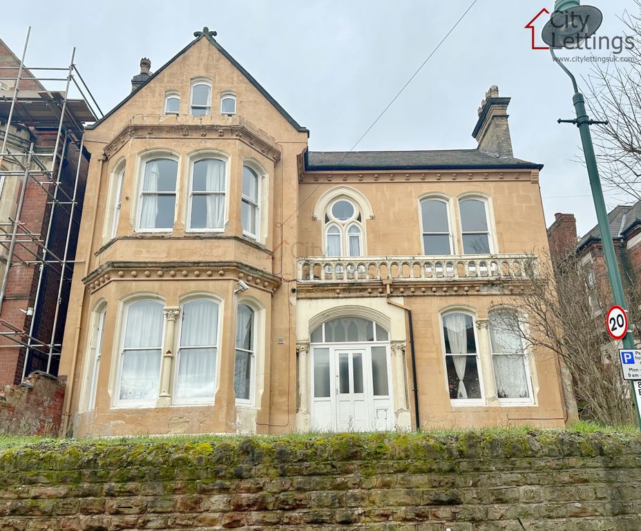 Property photo 1 of 6