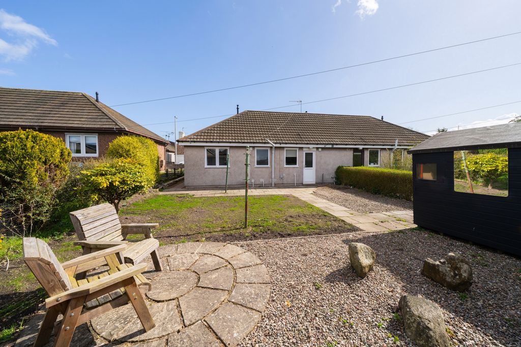 Property photo 3 of 20 Photo 7