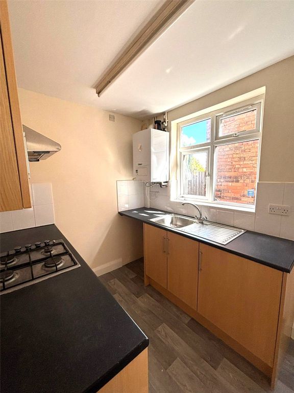 Property photo 3 of 18 Picture No. 28