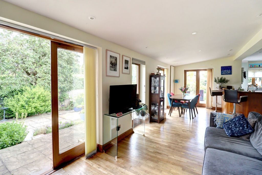 Property photo 3 of 13 Picture No. 07