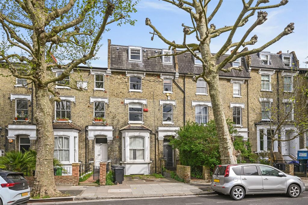 Property photo 1 of 11 Hammersmith Grove - Exterior1 (1).Jpg