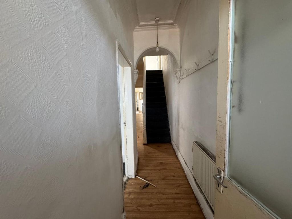 Property photo 2 of 16 Whatsapp Image 2026-09-18 At 13.24.00 (4).Jpeg