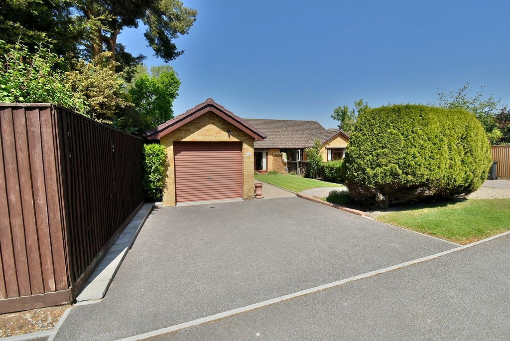 Property photo 2 of 13