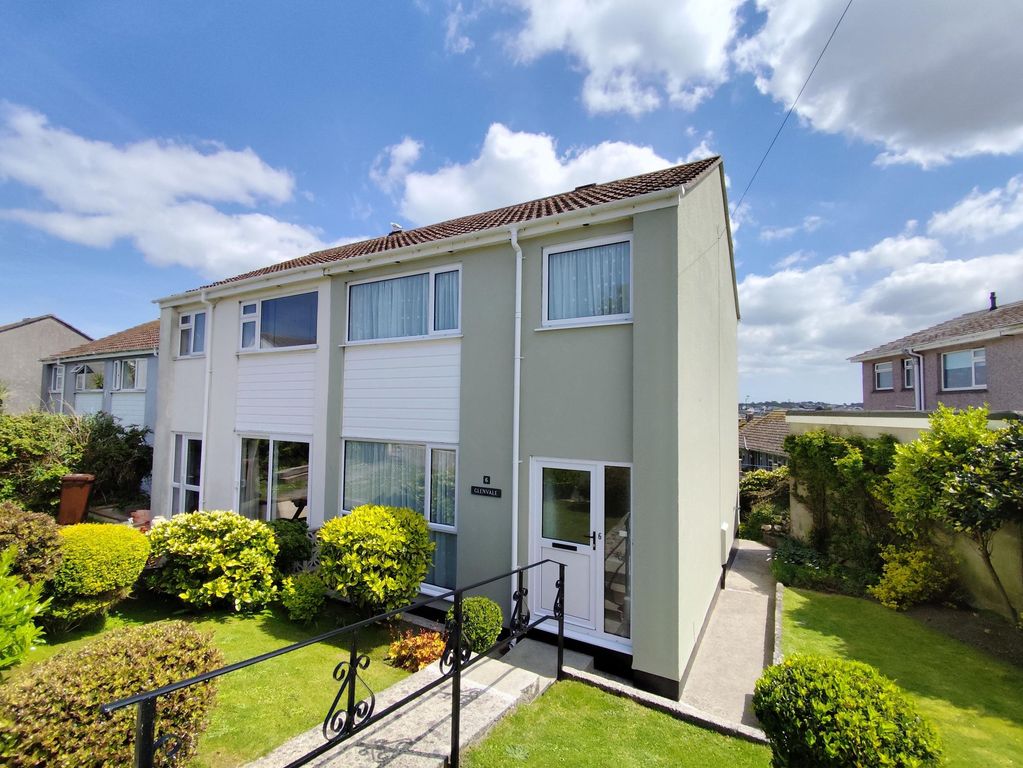 Property photo 1 of 19 External